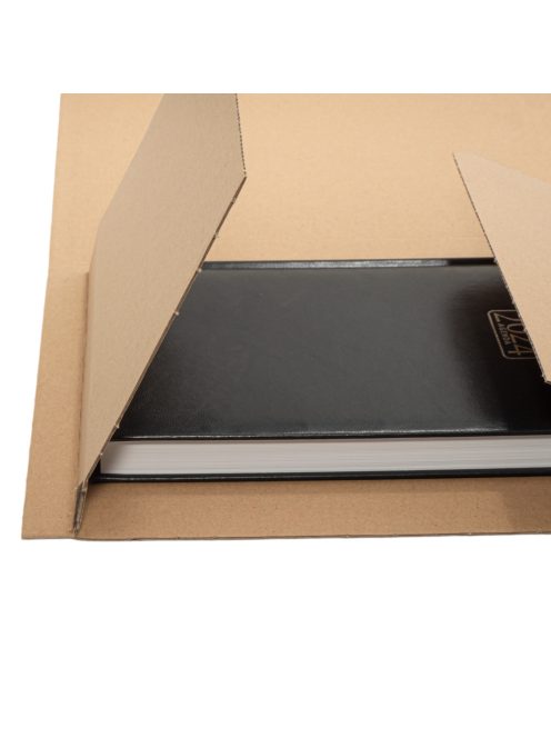 Csomagküldő doboz könyvekhez feltépő csíkkal 300x210x80 mm