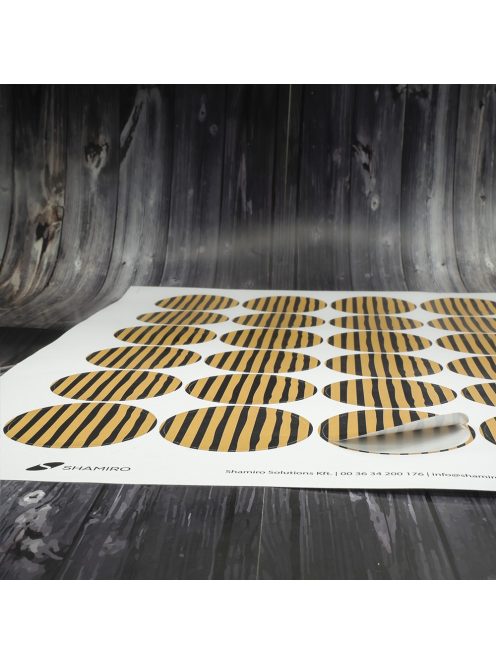 Karácsonyi lezáró matrica,  60mm átmérőjű papír körcímke; 24 darab/ív - fekete-arany csíkos